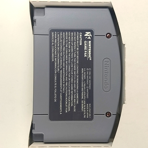 Madden Football 64, N64 Original Retail Box and All Original Manuals 1997 - Picture 9 of 17